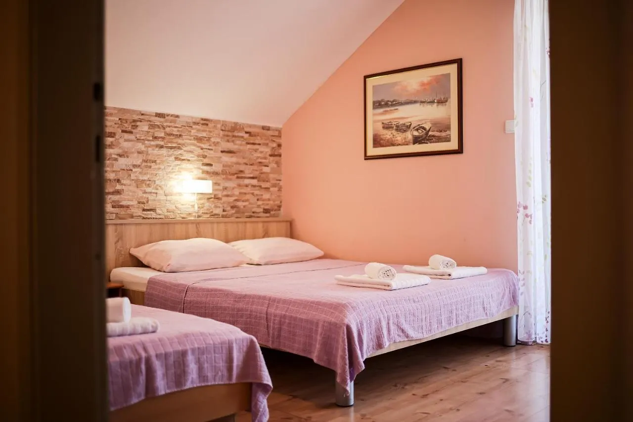 Apartment Ruza Sukošan